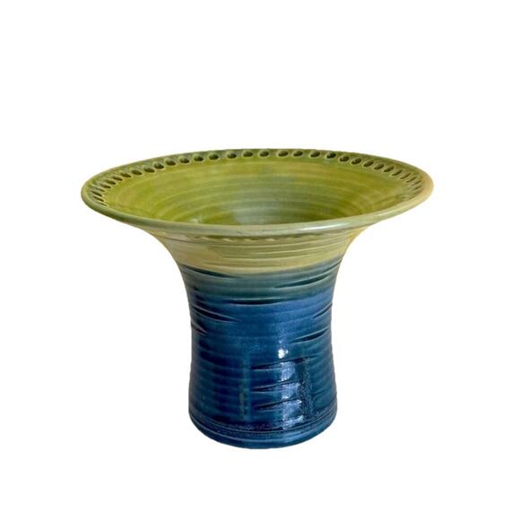 Studio Art Pottery Wide Pierced Rim Vase Earring Holder Signed - Picture 1 of 12
